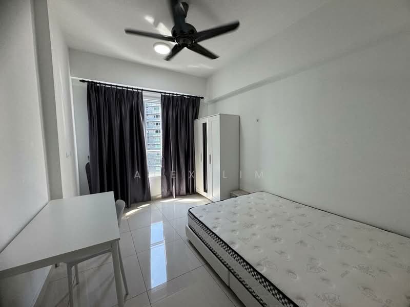 Kondominium untuk Disewa di Tropicana Bay Residences - Alex Lim - Bedroom - PropertyGuru.com.my