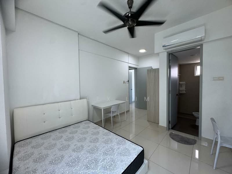 Kondominium untuk Disewa di Tropicana Bay Residences - Alex Lim - Bedroom - PropertyGuru.com.my