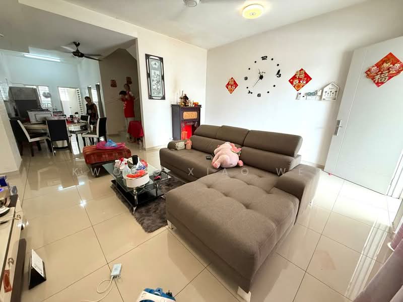 2-storey Terraced House for Rent in Bandar Tasik Puteri (Rawang) - Kwong Xiao Wei - Living Room - PropertyGuru.com.my