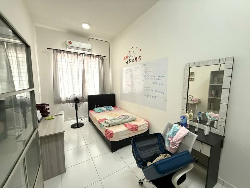 2-storey Terraced House for Rent in Bandar Tasik Puteri (Rawang) - Kwong Xiao Wei - Bedroom - PropertyGuru.com.my