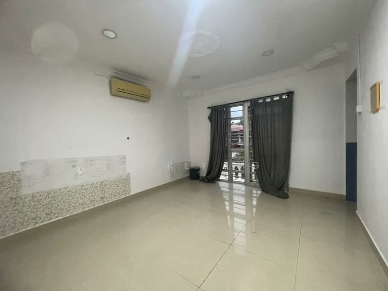 2-storey Terraced House for Sale in Taman Bukit Rawang Jaya (Rawang) - Shirly Ng - Interior - PropertyGuru.com.my