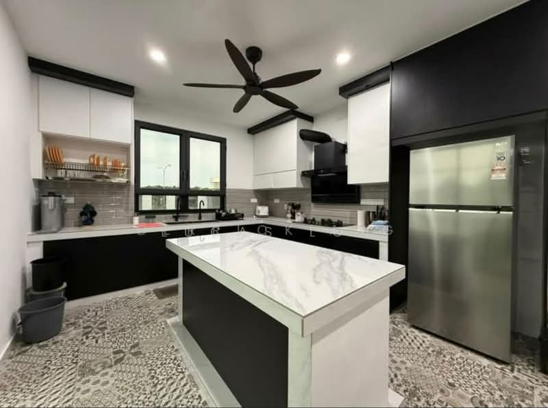 Rumah Teres 2 Tingkat untuk Disewa di Sungai Buloh (Selangor) - Lucas Loh - Kitchen - PropertyGuru.com.my
