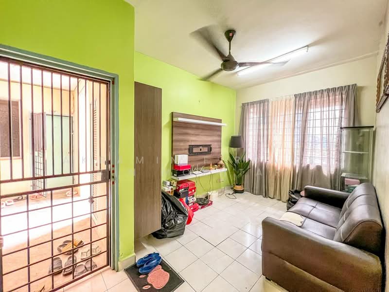Pangsapuri untuk Dijual di Taman LTAT - Akramin Firdaus Bin Mokhtar - PropertyGuru.com.my
