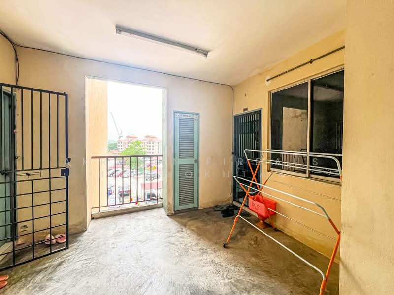 Pangsapuri untuk Dijual di Taman LTAT - Akramin Firdaus Bin Mokhtar - PropertyGuru.com.my
