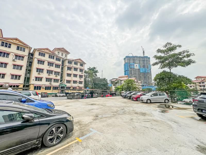 Pangsapuri untuk Dijual di Taman LTAT - Akramin Firdaus Bin Mokhtar - PropertyGuru.com.my