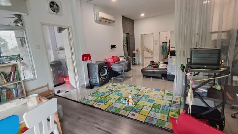 Rumah Teres 2.5 Tingkat untuk Dijual di Ehsan Jaya (Johor Bahru) - Grace Ella - PropertyGuru.com.my