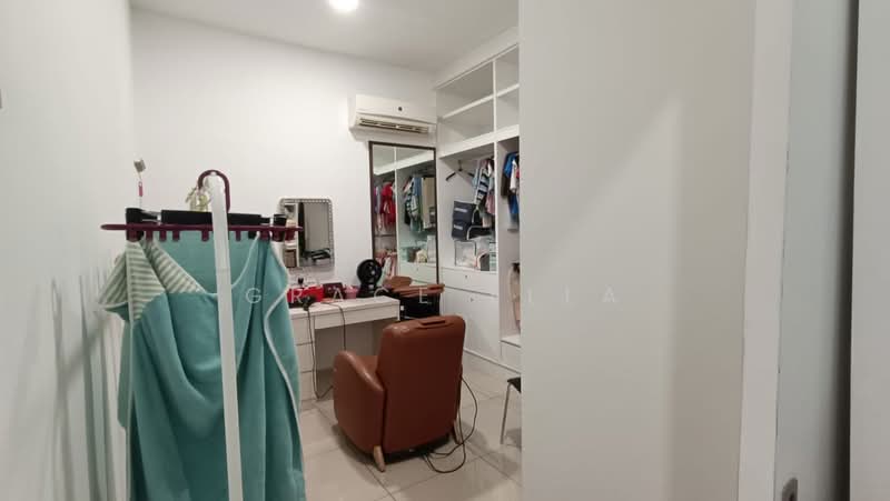 Rumah Teres 2.5 Tingkat untuk Dijual di Ehsan Jaya (Johor Bahru) - Grace Ella - PropertyGuru.com.my