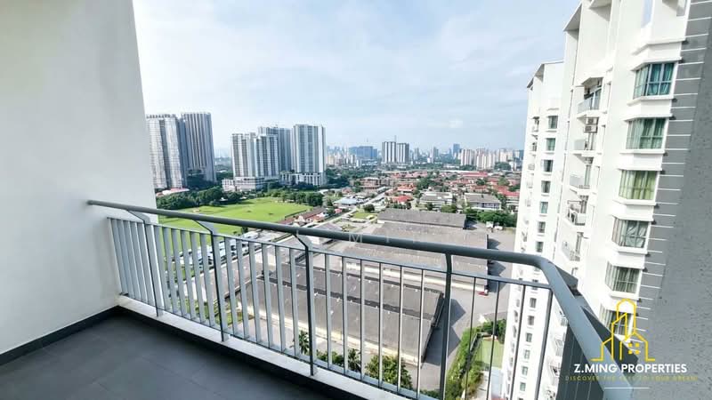 Condominium for Sale at Zeta Deskye (Alam Saujana) - Zhi Ming - Balcony - PropertyGuru.com.my