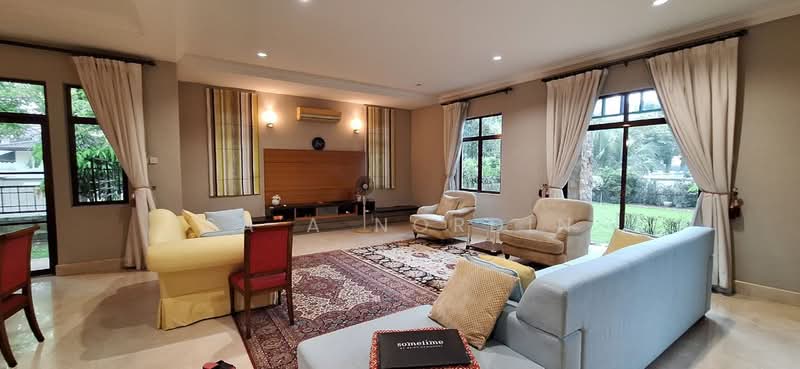 Bungalow for Sale in Kelana Jaya (Petaling Jaya) - Sa'a Nordin - Living Room - PropertyGuru.com.my