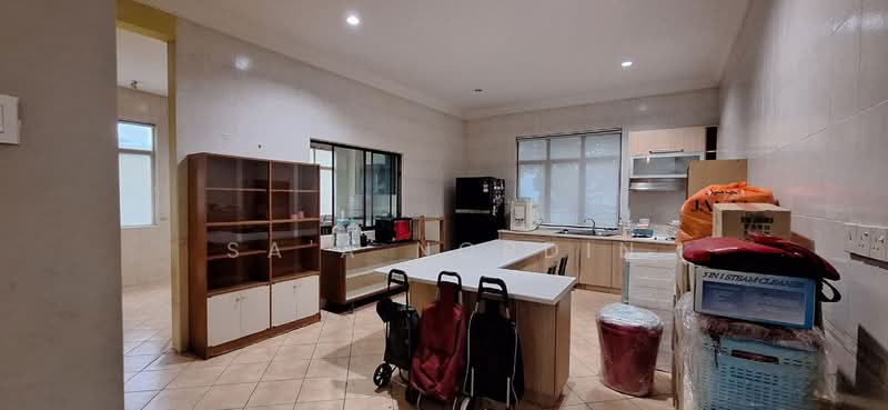 Bungalow for Sale in Kelana Jaya (Petaling Jaya) - Sa'a Nordin - Kitchen - PropertyGuru.com.my