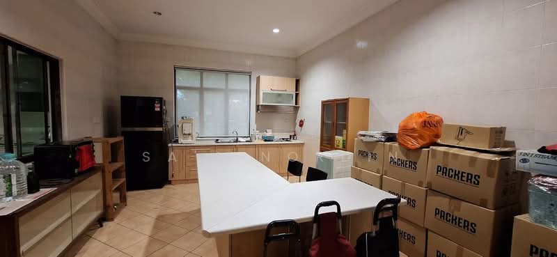 Bungalow for Sale in Kelana Jaya (Petaling Jaya) - Sa'a Nordin - Kitchen - PropertyGuru.com.my