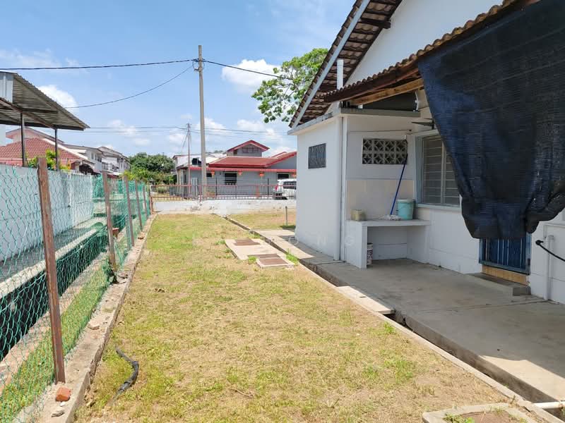 Semi-Detached House for Sale in Bukit Baru (Melaka) - BL Bong - PropertyGuru.com.my