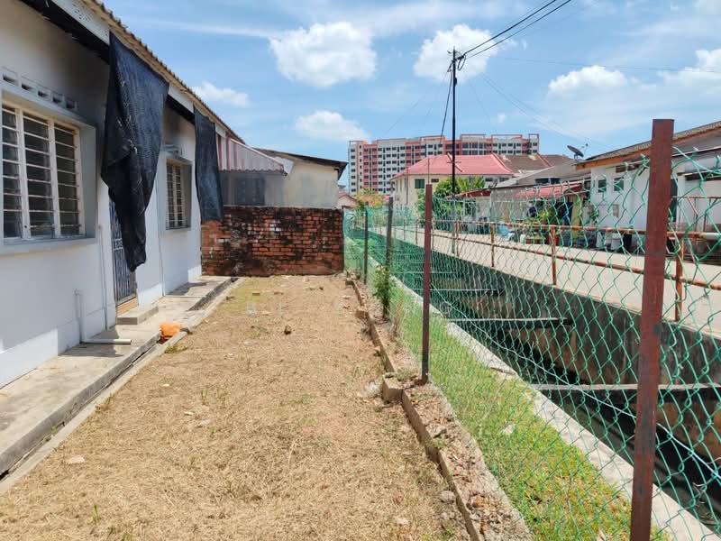 Semi-Detached House for Sale in Bukit Baru (Melaka) - BL Bong - PropertyGuru.com.my