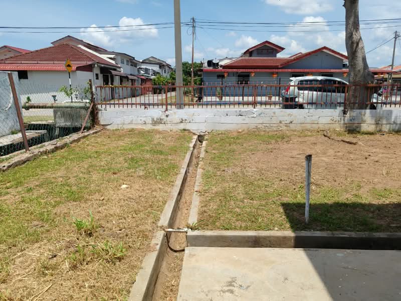 Semi-Detached House for Sale in Bukit Baru (Melaka) - BL Bong - PropertyGuru.com.my