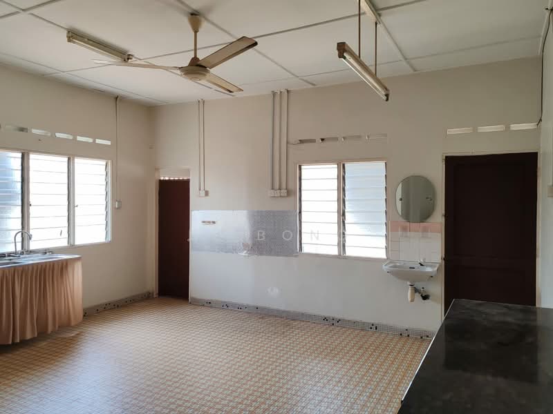 Semi-Detached House for Sale in Bukit Baru (Melaka) - BL Bong - PropertyGuru.com.my