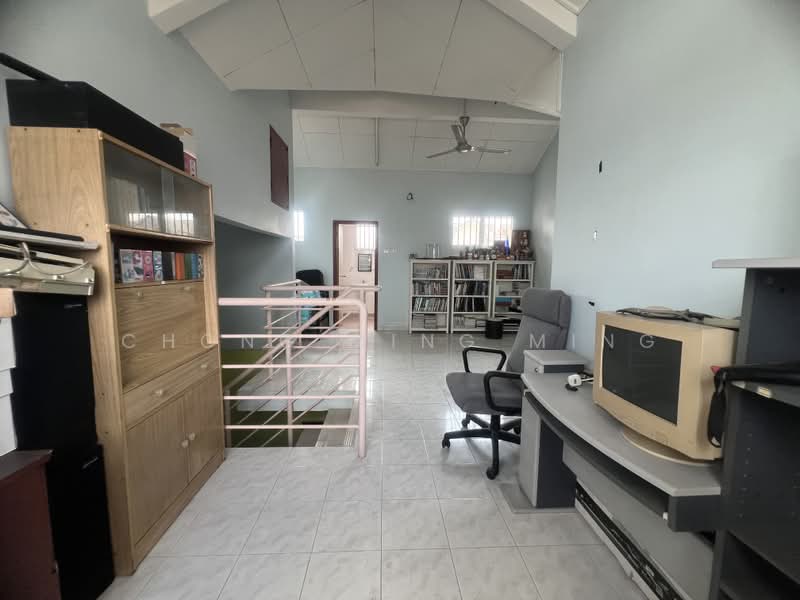 2.5-storey Terraced House for Sale in Garden Avenue (Seremban 2) - Chong Ming Ming - Study - PropertyGuru.com.my