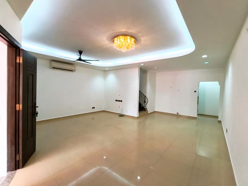Rumah Teres 2 Tingkat untuk Disewa di Taman Guan Joo Seng (Jelutong) - Eva Liew - Living Room - PropertyGuru.com.my