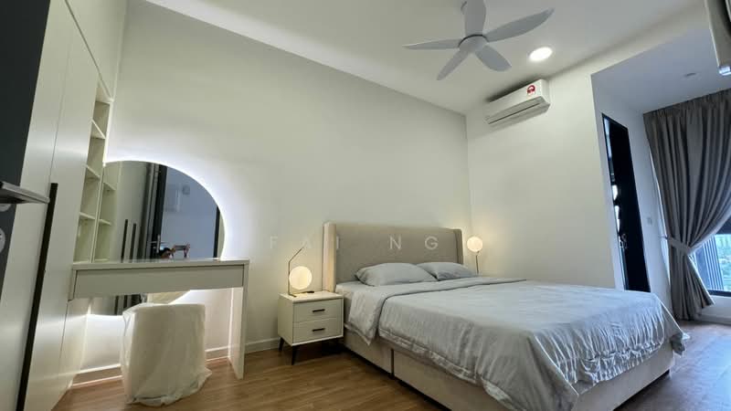 Service Residence for Sale at Sunway Velocity TWO - Fai Ng - Bedroom - PropertyGuru.com.my