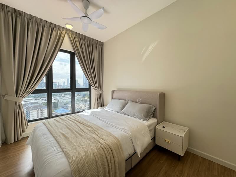 Service Residence for Sale at Sunway Velocity TWO - Fai Ng - Bedroom - PropertyGuru.com.my