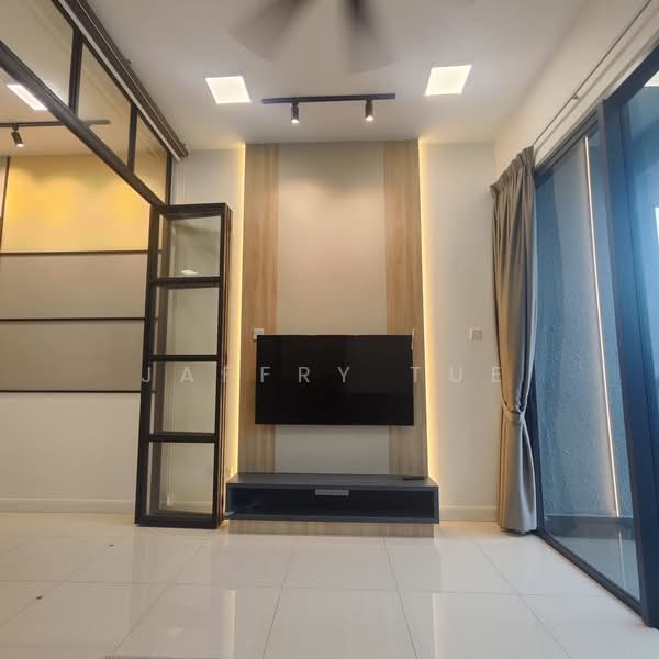 Kondominium untuk Disewa di One Cochrane Residence - Jaffry Tue - Living Room - PropertyGuru.com.my