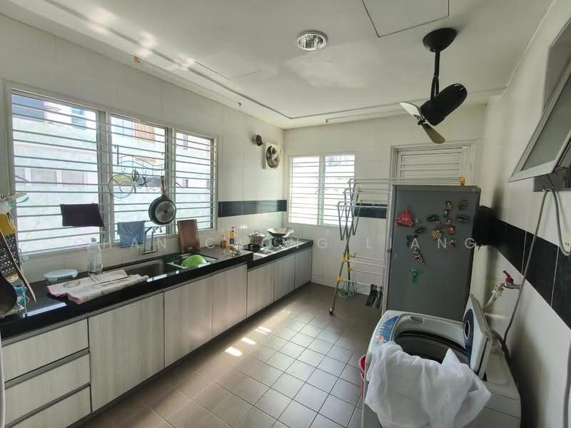 Rumah Teres 2-Tingkat untuk Dijual di Taman Putra Prima (Puchong) - Chan Chong Liang - Kitchen - PropertyGuru.com.my