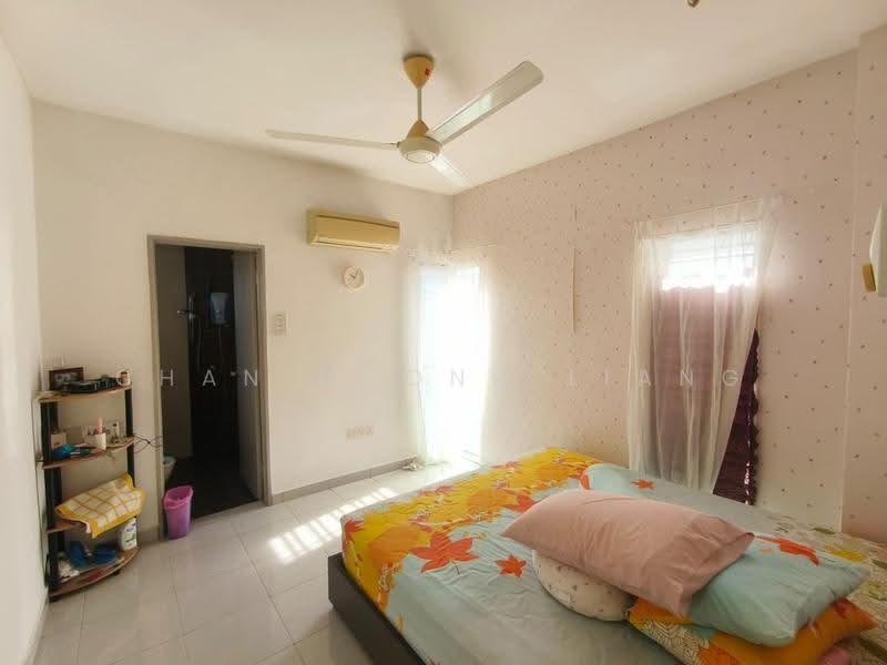 Rumah Teres 2-Tingkat untuk Dijual di Taman Putra Prima (Puchong) - Chan Chong Liang - Bedroom - PropertyGuru.com.my