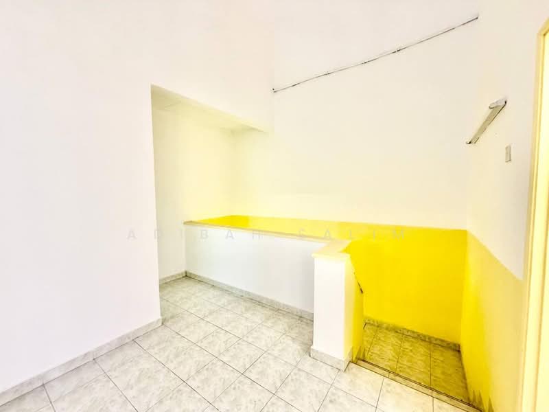 2-storey Terraced House for Sale in Taman Desaria (Petaling Jaya) - Adibah Salim - Interior - PropertyGuru.com.my