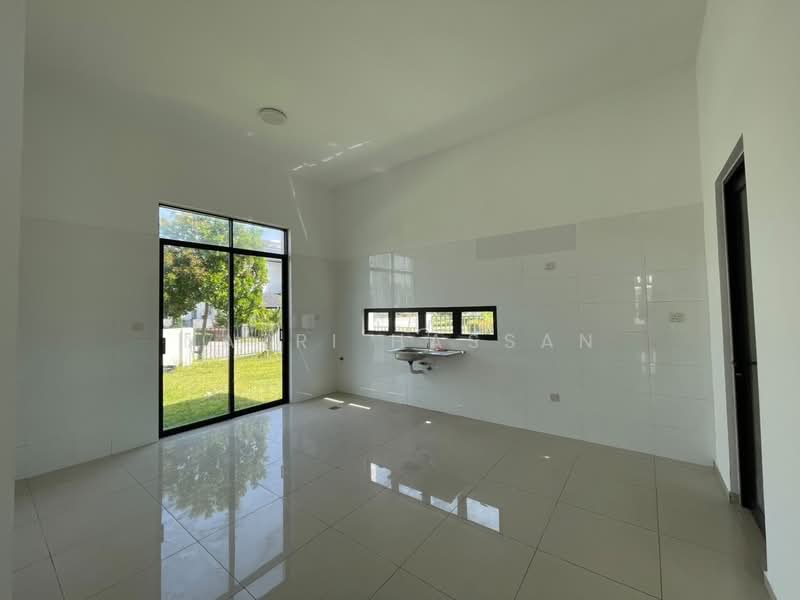 Rumah Banglo untuk Dijual di Kuala Selangor (Selangor) - Nazri Hassan - PropertyGuru.com.my
