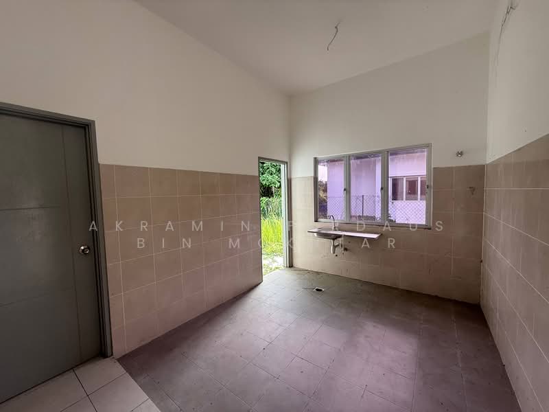 Semi-Detached House for Sale in Seksyen 29 (Shah Alam) - Akramin Firdaus Bin Mokhtar - PropertyGuru.com.my