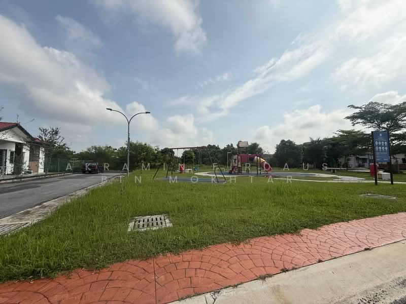 Semi-Detached House for Sale in Seksyen 29 (Shah Alam) - Akramin Firdaus Bin Mokhtar - PropertyGuru.com.my