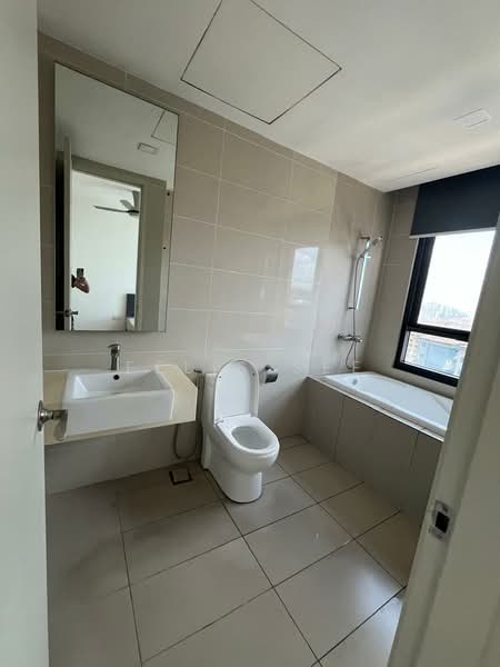 Servis Apartment untuk Dijual di KL Gateway Residences - Felis See - Bathroom - PropertyGuru.com.my