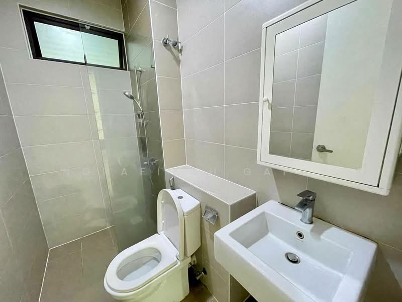 Condominium for Rent at Isle of Kamares - NoraFizah Gapar - Bathroom - PropertyGuru.com.my