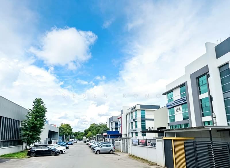 Factory for Rent in Taman Mount Austin (Tebrau) - Seven Kong - Exterior - PropertyGuru.com.my