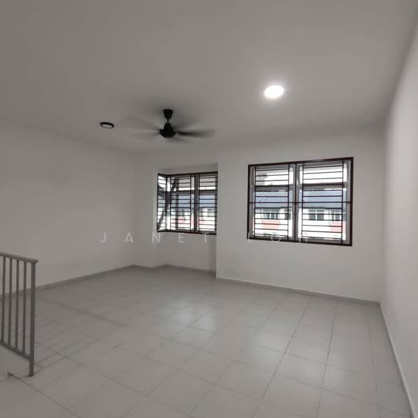 2.5-storey Terraced House for Sale in Taman Scientex Utama (Senai) - Janet Loh - PropertyGuru.com.my