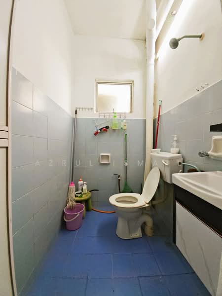 Apartment for Sale at Sri Melor (Mulberry Court) - Azrul Ismail - Bathroom - PropertyGuru.com.my