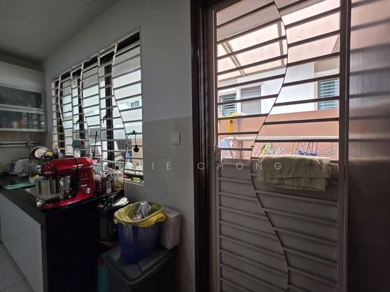 Rumah Teres 2 Tingkat untuk Dijual di Bandar Kinrara Seksyen 8 (Bandar Kinrara) - Annie Chong - Kitchen - PropertyGuru.com.my