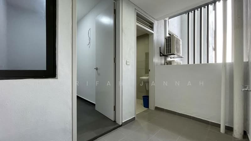 Servis Apartment untuk Dijual di Serini Melawati - Sharifah Jannah - Bathroom - PropertyGuru.com.my