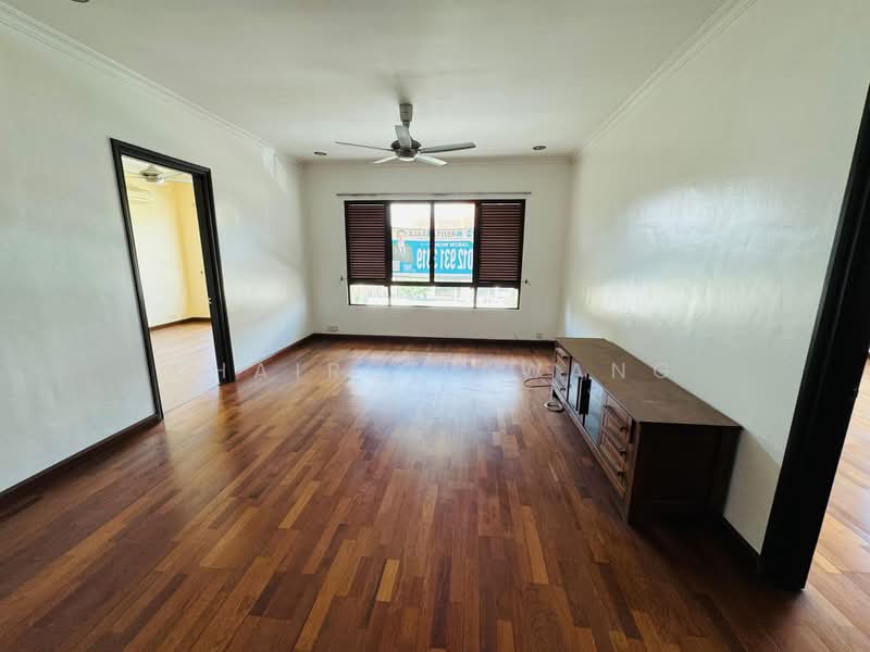 2-storey Terraced House for Sale in Bukit Jelutong (Shah Alam) - Khairol Awang - Living Room - PropertyGuru.com.my