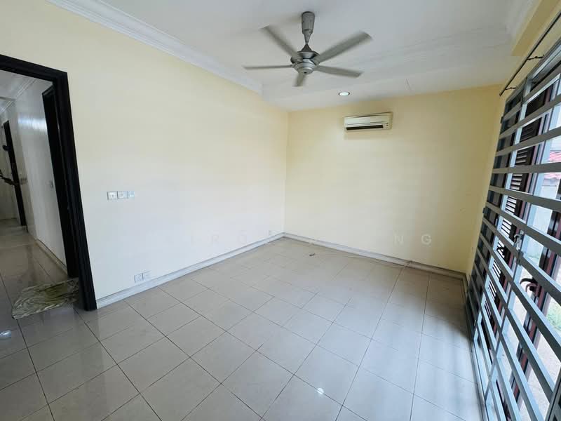 2-storey Terraced House for Sale in Bukit Jelutong (Shah Alam) - Khairol Awang - Interior - PropertyGuru.com.my