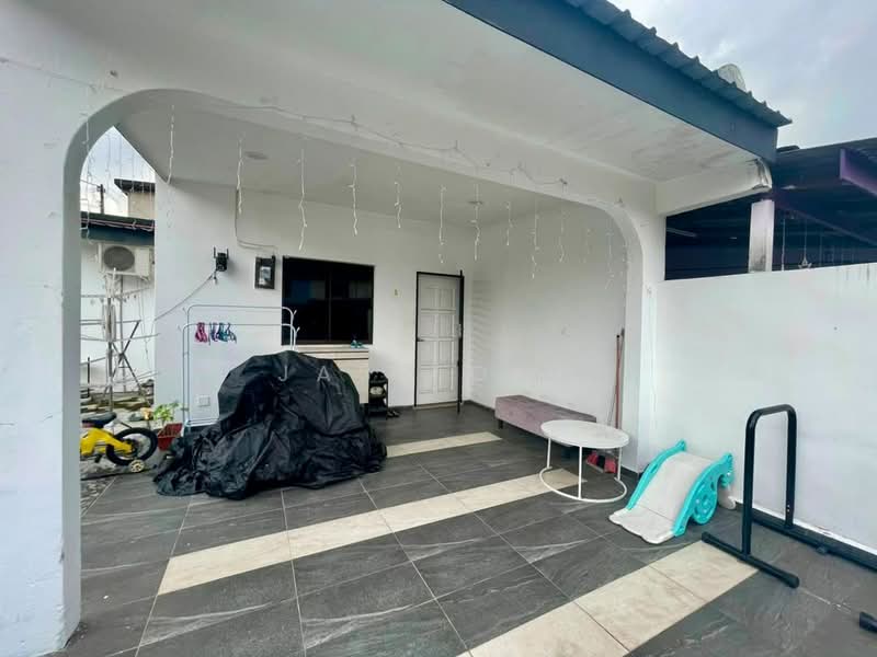2-storey Terraced House for Sale in Taman Desa Cemerlang (Ulu Tiram) - Jasz Ong - PropertyGuru.com.my
