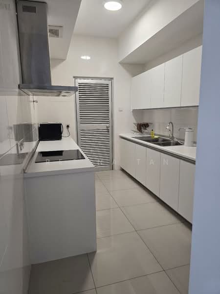 Servis Apartment untuk Disewa di Solaris Dutamas - Regina Tan - Kitchen - PropertyGuru.com.my
