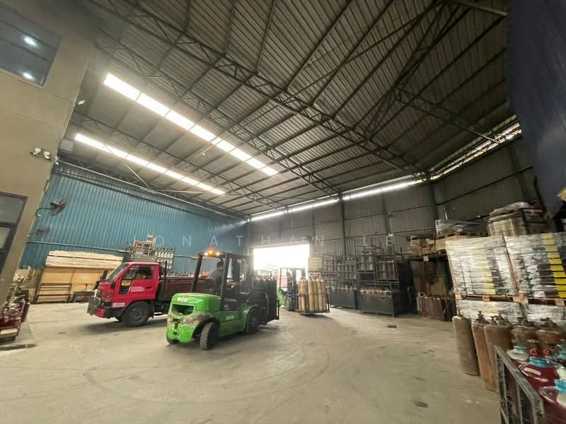Kilang Berkembar untuk Disewa di Puchong (Selangor) - Jonathan Lee - Exterior - PropertyGuru.com.my