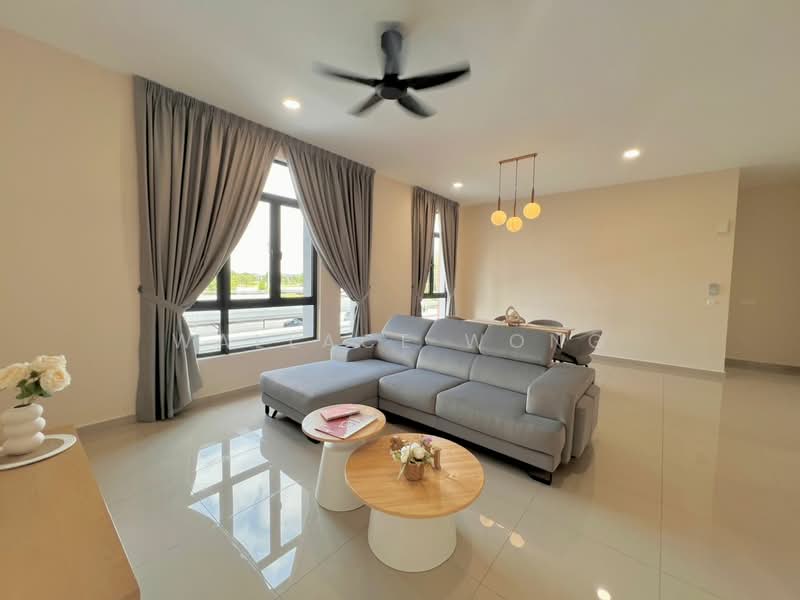 Rumah Teres 1 Tingkat untuk Disewa di Telok Panglima Garang (Selangor) - Wallace Wong - Living Room - PropertyGuru.com.my
