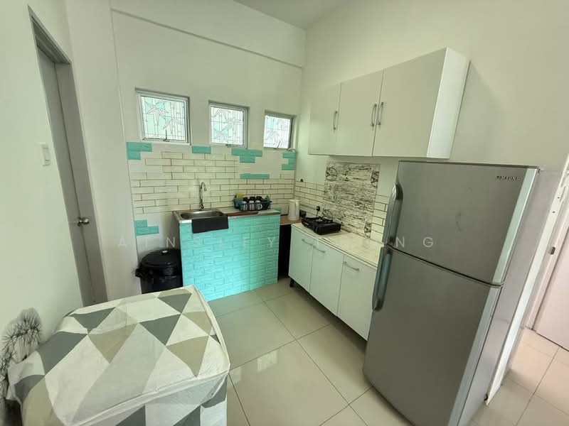 Condominium for Sale at Kampus West City - Ainsley Thong - Kitchen - PropertyGuru.com.my