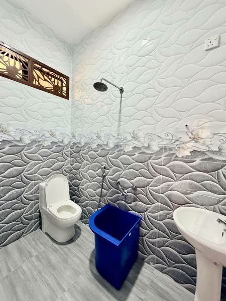 Bungalow for Sale in Bandar Baru Kerteh (Kerteh) - Muhammad Najmi - Bathroom - PropertyGuru.com.my