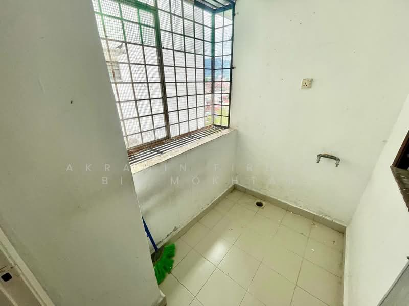 Condominium for Sale at D'Casa Condominium - Akramin Firdaus Bin Mokhtar - PropertyGuru.com.my