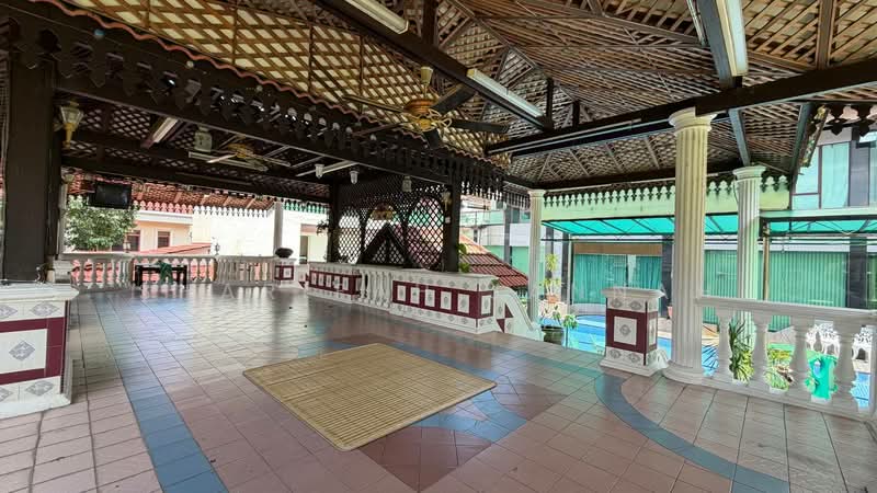 Rumah Banglo untuk Dijual di Country Heights (Kajang) - Sharifah Jannah - Exterior - PropertyGuru.com.my