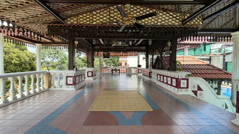Rumah Banglo untuk Dijual di Country Heights (Kajang) - Sharifah Jannah - Exterior - PropertyGuru.com.my