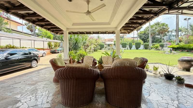 Rumah Banglo untuk Dijual di Country Heights (Kajang) - Sharifah Jannah - Exterior - PropertyGuru.com.my