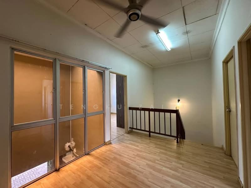 Rumah Teres 2 Tingkat untuk Dijual di Subang Jaya (Selangor) - Tengku Zairi - PropertyGuru.com.my